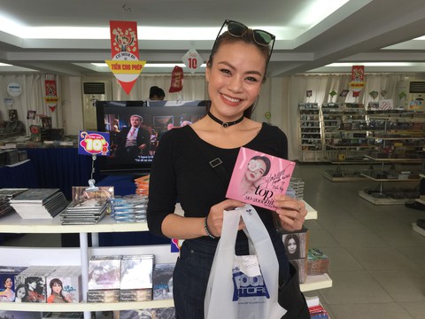 Băng cassette trở lại trong Ngày hội băng đĩa - Ảnh 1. Băng cassette trở lại trong Ngày hội băng đĩa - Ảnh 1.