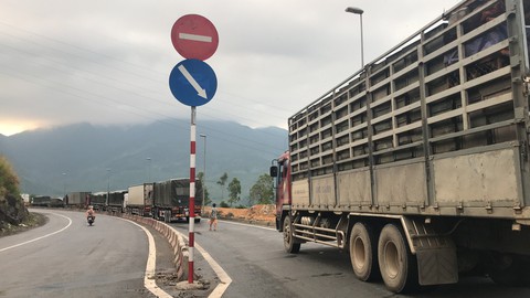 Vì sao tai nạn liên tục xảy ra trong hầm Hải Vân? - Ảnh 8. Vì sao tai nạn liên tục xảy ra trong hầm Hải Vân? - Ảnh 8.