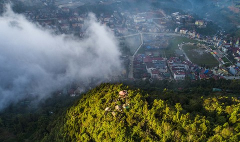 Đến núi Hàm Rồng săn mây luồn Sa Pa - Ảnh 5. Đến núi Hàm Rồng săn mây luồn Sa Pa - Ảnh 5.