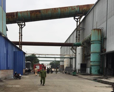 Nổ lớn tại nhà máy thép, 1 người chết, nhiều người bị thương - Ảnh 1. Nổ lớn tại nhà máy thép, 1 người chết, nhiều người bị thương - Ảnh 1.