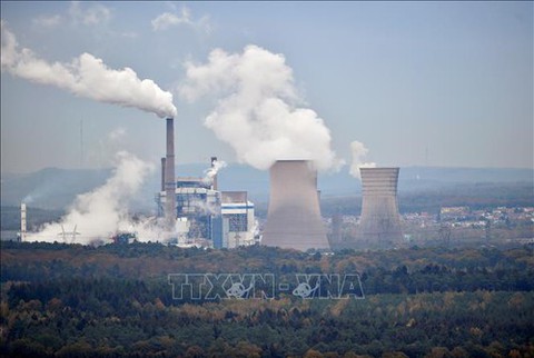 Lượng khí thải CO2 toàn cầu tăng kỷ lục - Ảnh 1. Lượng khí thải CO2 toàn cầu tăng kỷ lục - Ảnh 1.