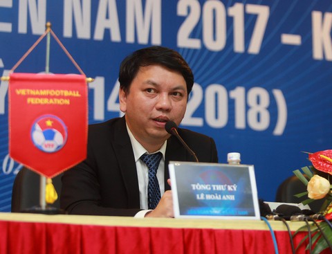 Ông Lê Hoài Anh tiếp tục giữ chức tổng thư ký VFF khóa 8 - Ảnh 1. Ông Lê Hoài Anh tiếp tục giữ chức tổng thư ký VFF khóa 8 - Ảnh 1.