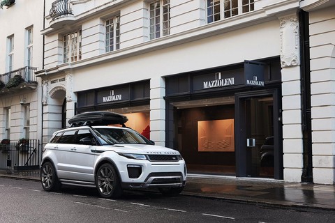 Mua xe Range Rover Evoque và Discovery Sport nhiều ưu đãi cuối năm - Ảnh 1. Mua xe Range Rover Evoque và Discovery Sport nhiều ưu đãi cuối năm - Ảnh 1.