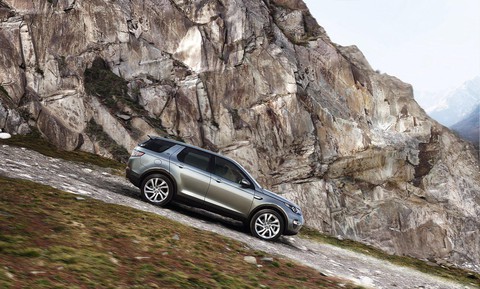 Mua xe Range Rover Evoque và Discovery Sport nhiều ưu đãi cuối năm - Ảnh 8. Mua xe Range Rover Evoque và Discovery Sport nhiều ưu đãi cuối năm - Ảnh 8.
