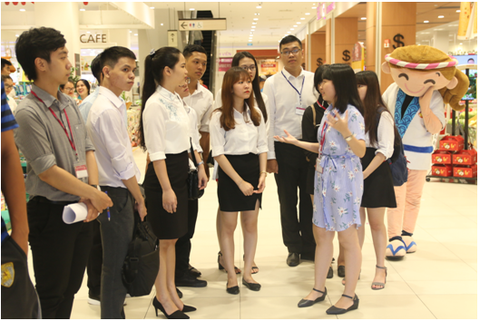 Học Quản trị kinh doanh song ngữ: cơ hội để thành công - Ảnh 2. Học Quản trị kinh doanh song ngữ: cơ hội để thành công - Ảnh 2.