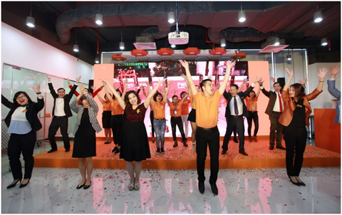 Bảo hiểm FWD tăng tốc phát triển với văn phòng thứ 3 tại Đà Nẵng - Ảnh 2. Bảo hiểm FWD tăng tốc phát triển với văn phòng thứ 3 tại Đà Nẵng - Ảnh 2.
