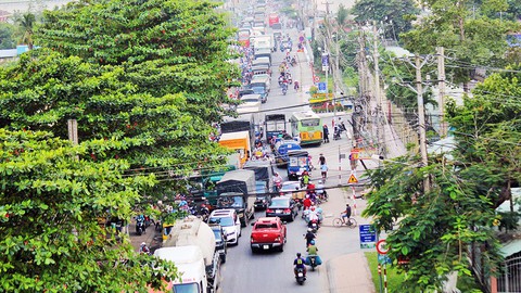 Xả trạm thu phí, cầu Rạch Miễu vẫn thất thủ - Ảnh 9. Xả trạm thu phí, cầu Rạch Miễu vẫn thất thủ - Ảnh 9.