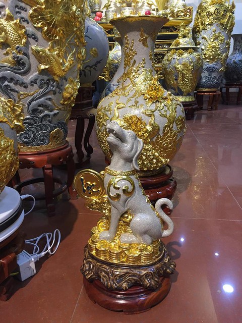 Dân Sài Gòn - Hà Nội bỏ tiền triệu sắm linh vật chó chơi Tết - Ảnh 3. Dân Sài Gòn - Hà Nội bỏ tiền triệu sắm linh vật chó chơi Tết - Ảnh 3.
