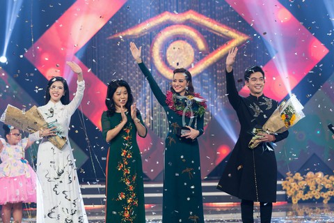 Hoa hậu Kiều Ngân đăng quang Én Vàng 2017 - Ảnh 1. Hoa hậu Kiều Ngân đăng quang Én Vàng 2017 - Ảnh 1.
