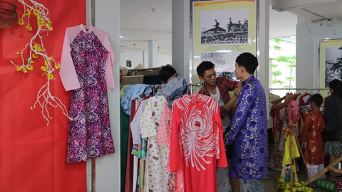 Bội thu dịch vụ cho thuê áo dài chụp Tết - Ảnh 4. Bội thu dịch vụ cho thuê áo dài chụp Tết - Ảnh 4.