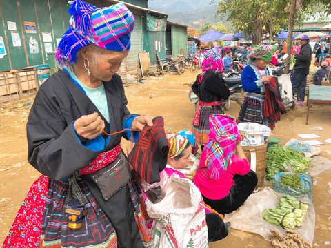 Tết vùng cao: Phiên chợ San Thàng - Ảnh 1. Tết vùng cao: Phiên chợ San Thàng - Ảnh 1.