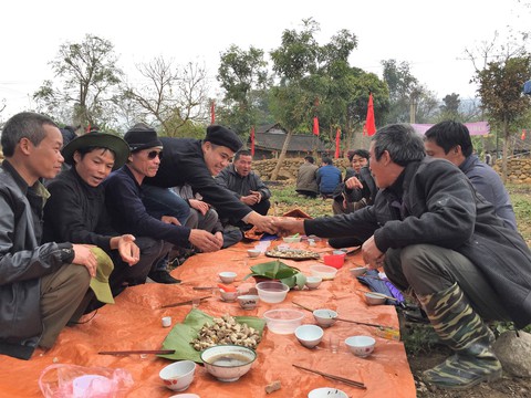 Tết vùng cao: Phiên chợ San Thàng - Ảnh 7. Tết vùng cao: Phiên chợ San Thàng - Ảnh 7.