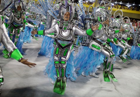 Choáng ngợp với Carnival Rio đầy màu sắc và quyến rũ - Ảnh 12. Choáng ngợp với Carnival Rio đầy màu sắc và quyến rũ - Ảnh 12.