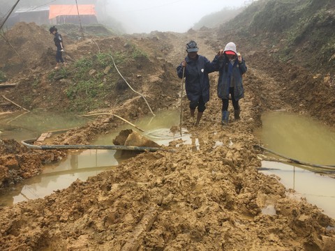 Tết không lo đói, rét, chỉ là chưa có nhà ở Khe Chữ - Ảnh 6. Tết không lo đói, rét, chỉ là chưa có nhà ở Khe Chữ - Ảnh 6.