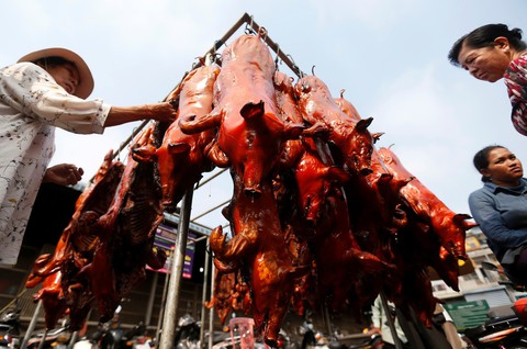 Dân Đông Á xài tiền như nước dịp Tết Nguyên đán - Ảnh 2. Dân Đông Á xài tiền như nước dịp Tết Nguyên đán - Ảnh 2.