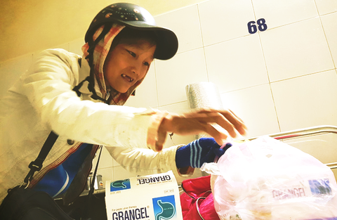 Mùa xuân qua nụ cười của cô gái 18 năm lấy bệnh viện làm nhà - Ảnh 3. Mùa xuân qua nụ cười của cô gái 18 năm lấy bệnh viện làm nhà - Ảnh 3.