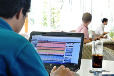 Đắk Nông phá đường dây cá độ bóng đá 160 tỉ đồng - Ảnh 1. Đắk Nông phá đường dây cá độ bóng đá 160 tỉ đồng - Ảnh 1.