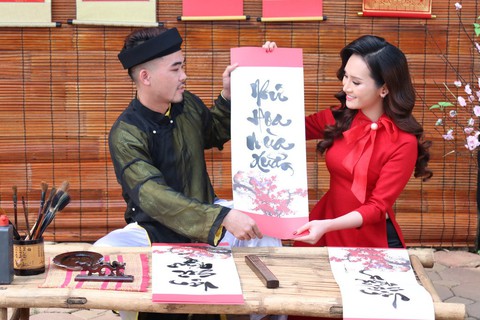 Hoa hậu Sao Mai kết hợp Châu Đăng Khoa làm MV mùa xuân - Ảnh 4. Hoa hậu Sao Mai kết hợp Châu Đăng Khoa làm MV mùa xuân - Ảnh 4.