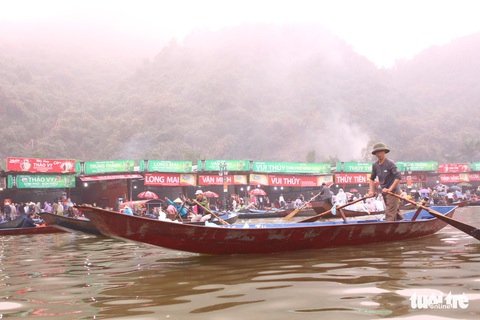 Người lái đò trên dòng suối Yến - Ảnh 10. Người lái đò trên dòng suối Yến - Ảnh 10.