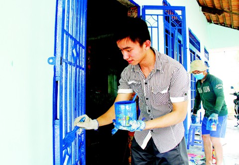 Giúp bạn trẻ vượt khó thoát nghèo - Ảnh 2. Giúp bạn trẻ vượt khó thoát nghèo - Ảnh 2.