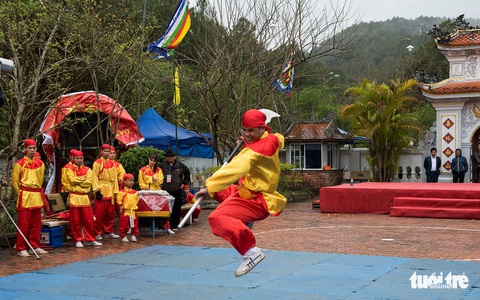Lễ hội đền Huyền Trân ở Huế: Ngưỡng vọng tiền nhân - Ảnh 4. Lễ hội đền Huyền Trân ở Huế: Ngưỡng vọng tiền nhân - Ảnh 4.