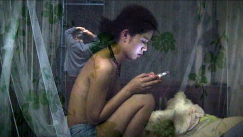 Phim về người chuyển giới Đi tìm Phong trụ rạp 2 tuần ở Pháp - Ảnh 6. Phim về người chuyển giới Đi tìm Phong trụ rạp 2 tuần ở Pháp - Ảnh 6.