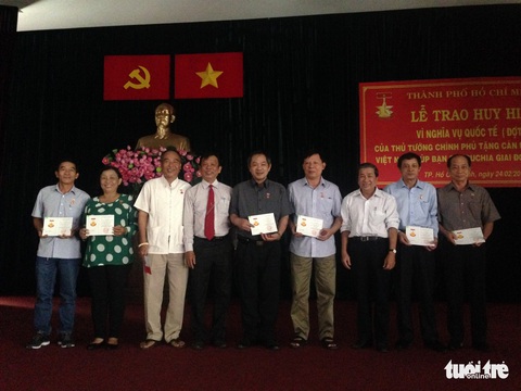 Họp mặt Đoàn chuyên gia VN giúp Campuchia - Ảnh 4. Họp mặt Đoàn chuyên gia VN giúp Campuchia - Ảnh 4.