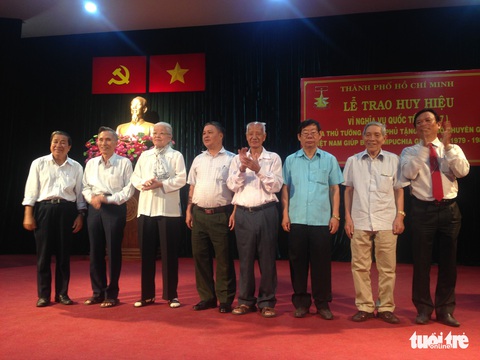 Họp mặt Đoàn chuyên gia VN giúp Campuchia - Ảnh 2. Họp mặt Đoàn chuyên gia VN giúp Campuchia - Ảnh 2.