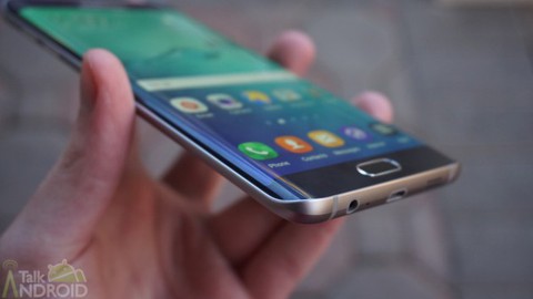 Trước giờ ra mắt Galaxy S9: Nhìn lại các đời Galaxy S của Samsung - Ảnh 7. Trước giờ ra mắt Galaxy S9: Nhìn lại các đời Galaxy S của Samsung - Ảnh 7.