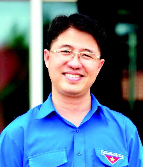Thanh niên bớt lễ lạt, làm ngay việc cần làm - Ảnh 2. Thanh niên bớt lễ lạt, làm ngay việc cần làm - Ảnh 2.