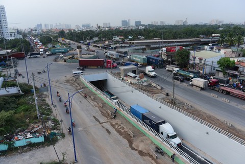 Đường vào Cát Lái và Tân Sơn Nhất sẽ thông thoáng hơn - Ảnh 1. Đường vào Cát Lái và Tân Sơn Nhất sẽ thông thoáng hơn - Ảnh 1.