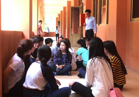 Sinh viên làm lơ giáo trình: tại anh, tại ả, hay tại cả hai? - Ảnh 1. Sinh viên làm lơ giáo trình: tại anh, tại ả, hay tại cả hai? - Ảnh 1.