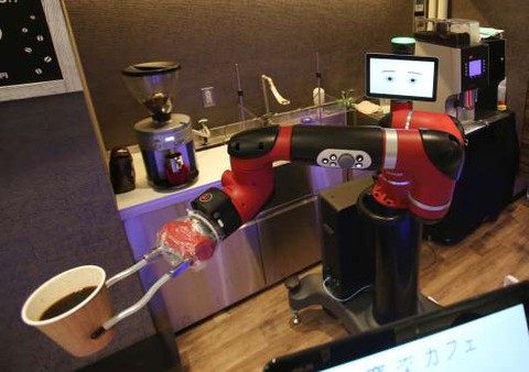 Robot pha cà phê trong tiệm mới khai trương tại Tokyo - Ảnh 1. Robot pha cà phê trong tiệm mới khai trương tại Tokyo - Ảnh 1.