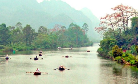 Ngày xuân hành hương về cõi Phật - Ảnh 4. Ngày xuân hành hương về cõi Phật - Ảnh 4.