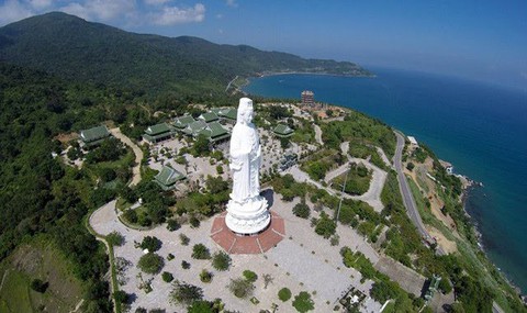 Ngày xuân hành hương về cõi Phật - Ảnh 6. Ngày xuân hành hương về cõi Phật - Ảnh 6.