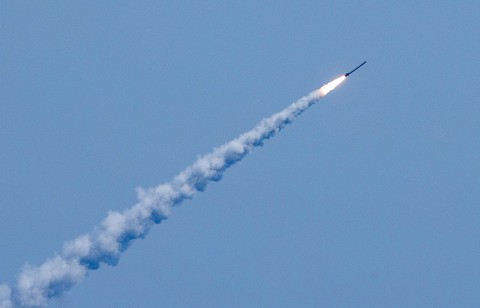 Nga dội tên lửa tấn công phiến quân trả thù cho chiếc Su-25 - Ảnh 1. Nga dội tên lửa tấn công phiến quân trả thù cho chiếc Su-25 - Ảnh 1.