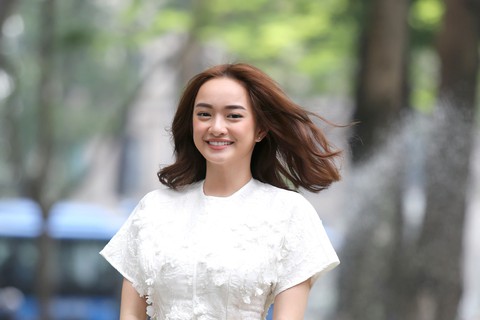 Kaity Nguyễn, Jolie Phương Trinh và Nhã Phương chúc Tết - Ảnh 2. Kaity Nguyễn, Jolie Phương Trinh và Nhã Phương chúc Tết - Ảnh 2.