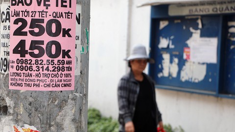Đôn đáo tìm thuê người bảo vệ nhà để ăn tết - Ảnh 1. Đôn đáo tìm thuê người bảo vệ nhà để ăn tết - Ảnh 1.