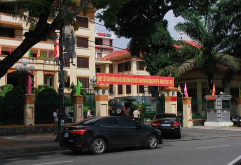 Đà Nẵng kỷ luật thêm 5 lãnh đạo, cảnh cáo ông Trần Đức Anh Sơn - Ảnh 1. Đà Nẵng kỷ luật thêm 5 lãnh đạo, cảnh cáo ông Trần Đức Anh Sơn - Ảnh 1.