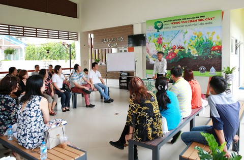Khơi gợi tình yêu thiên nhiên của cư dân - Ảnh 1. Khơi gợi tình yêu thiên nhiên của cư dân - Ảnh 1.
