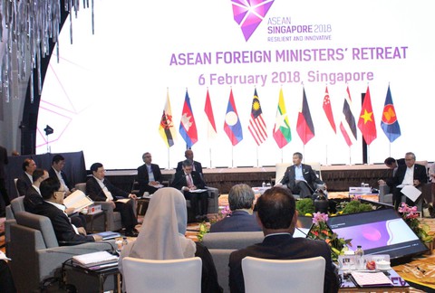 Không để bên ngoài chia rẽ ASEAN - Ảnh 1. Không để bên ngoài chia rẽ ASEAN - Ảnh 1.