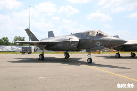 Ngắm dàn máy bay khủng ở Singapore Airshow 2018 - Ảnh 2. Ngắm dàn máy bay khủng ở Singapore Airshow 2018 - Ảnh 2.