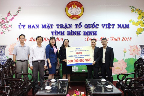 Thaco tặng 25 tỉ đồng ủng hộ người nghèo ăn tết - Ảnh 2. Thaco tặng 25 tỉ đồng ủng hộ người nghèo ăn tết - Ảnh 2.
