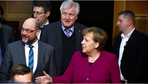 Chấp nhận nhượng bộ, bà Merkel sắp có chính phủ mới - Ảnh 1. Chấp nhận nhượng bộ, bà Merkel sắp có chính phủ mới - Ảnh 1.
