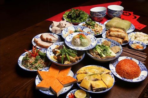 Chế độ ăn uống hợp lý cho người bệnh gút vào dịp tết - Ảnh 2. Chế độ ăn uống hợp lý cho người bệnh gút vào dịp tết - Ảnh 2.