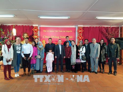 Người Việt tại Algeria đón xuân sớm - Ảnh 2. Người Việt tại Algeria đón xuân sớm - Ảnh 2.