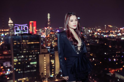 Trương Ngọc Ánh hợp tác cùng Hollywood với Đêm hoàng đạo - Ảnh 2. Trương Ngọc Ánh hợp tác cùng Hollywood với Đêm hoàng đạo - Ảnh 2.