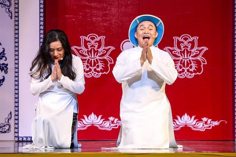 Xuân Hinh: trốn Tết để đỡ phải tốn kém, đỡ phải chào hỏi chứ gì? - Ảnh 9. Xuân Hinh: trốn Tết để đỡ phải tốn kém, đỡ phải chào hỏi chứ gì? - Ảnh 9.