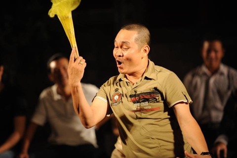 Xuân Hinh: trốn Tết để đỡ phải tốn kém, đỡ phải chào hỏi chứ gì? - Ảnh 7. Xuân Hinh: trốn Tết để đỡ phải tốn kém, đỡ phải chào hỏi chứ gì? - Ảnh 7.