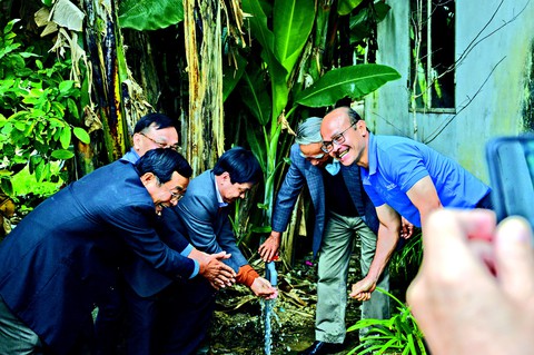 Nỗ lực chung tay bảo vệ nguồn nước - Ảnh 3. Nỗ lực chung tay bảo vệ nguồn nước - Ảnh 3.